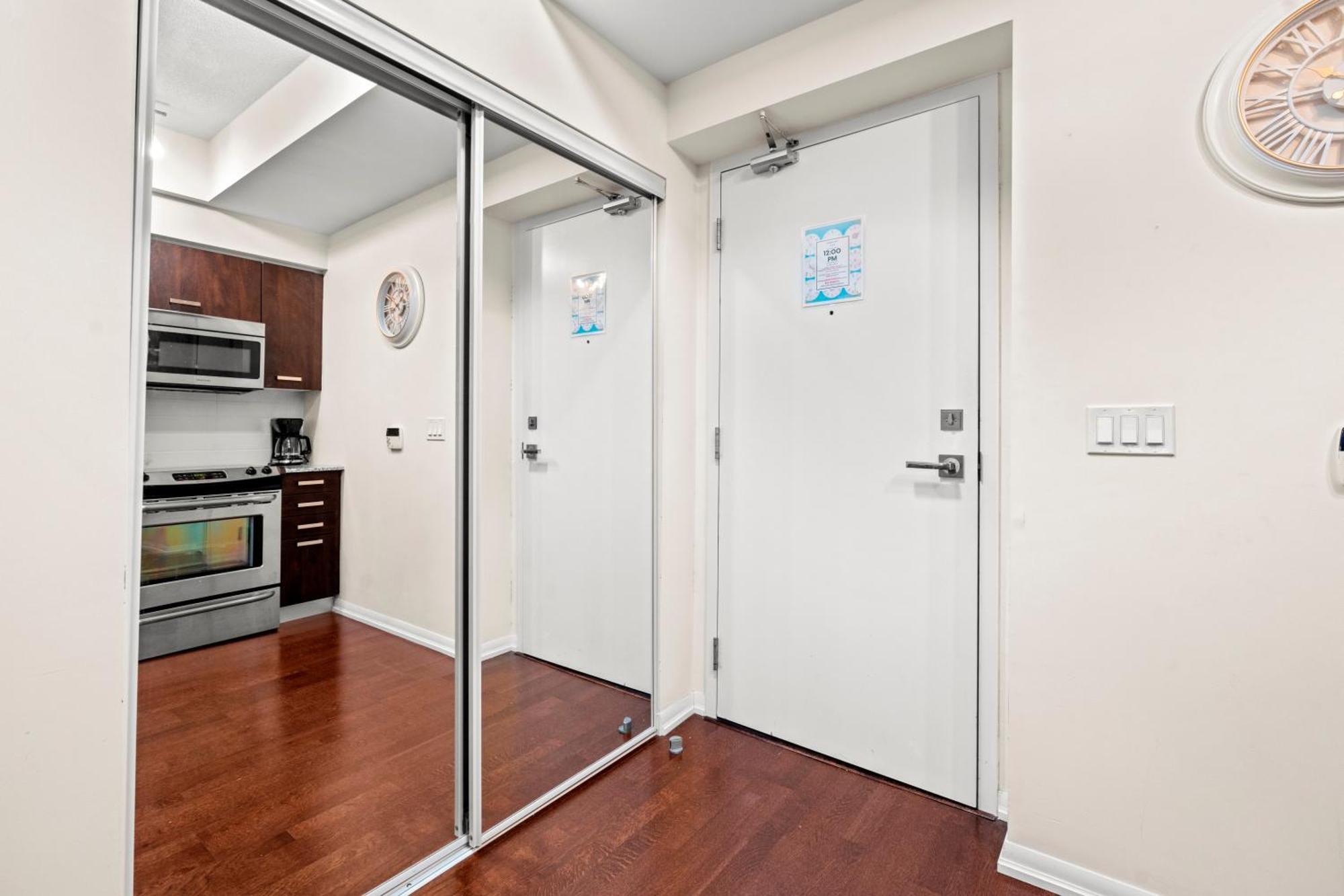 Globalstay. Burano Condos In Downtown טורונטו מראה חיצוני תמונה